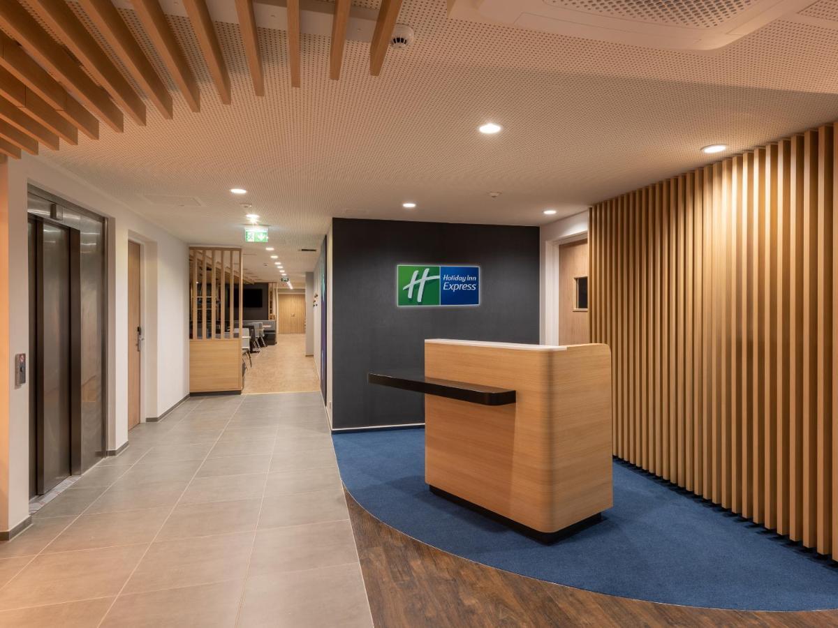 Holiday Inn Express - Hamburg South A7-As42, An Ihg Hotel إغيستورف المظهر الخارجي الصورة