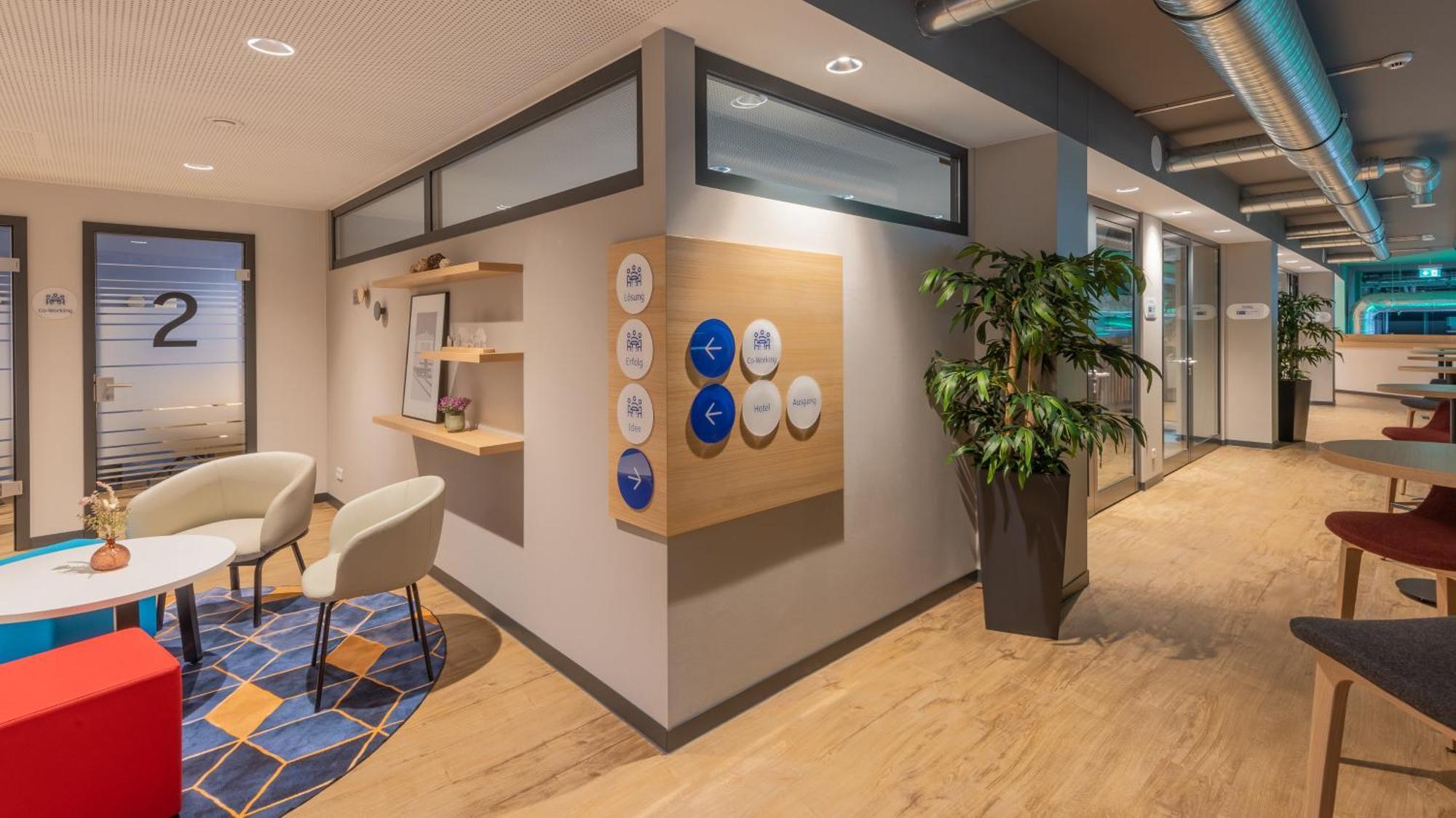 Holiday Inn Express - Hamburg South A7-As42 By Ihg إغيستورف المظهر الخارجي الصورة